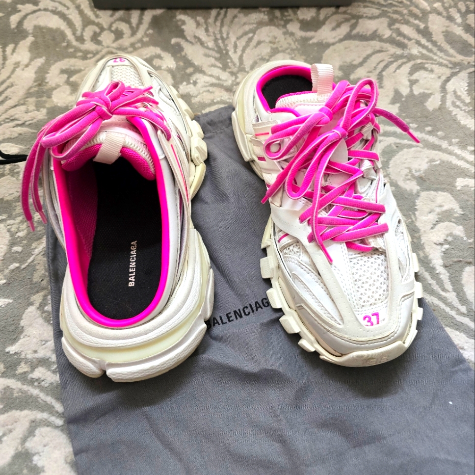 Balensiaga Authentic Woman's Sliding Sneakers. Size 7